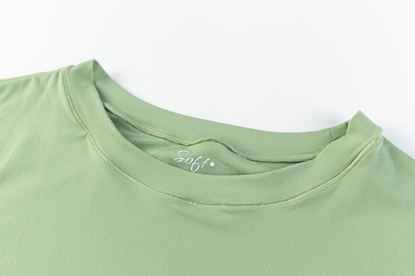 NAK-D Cropped Tee  - Greenery